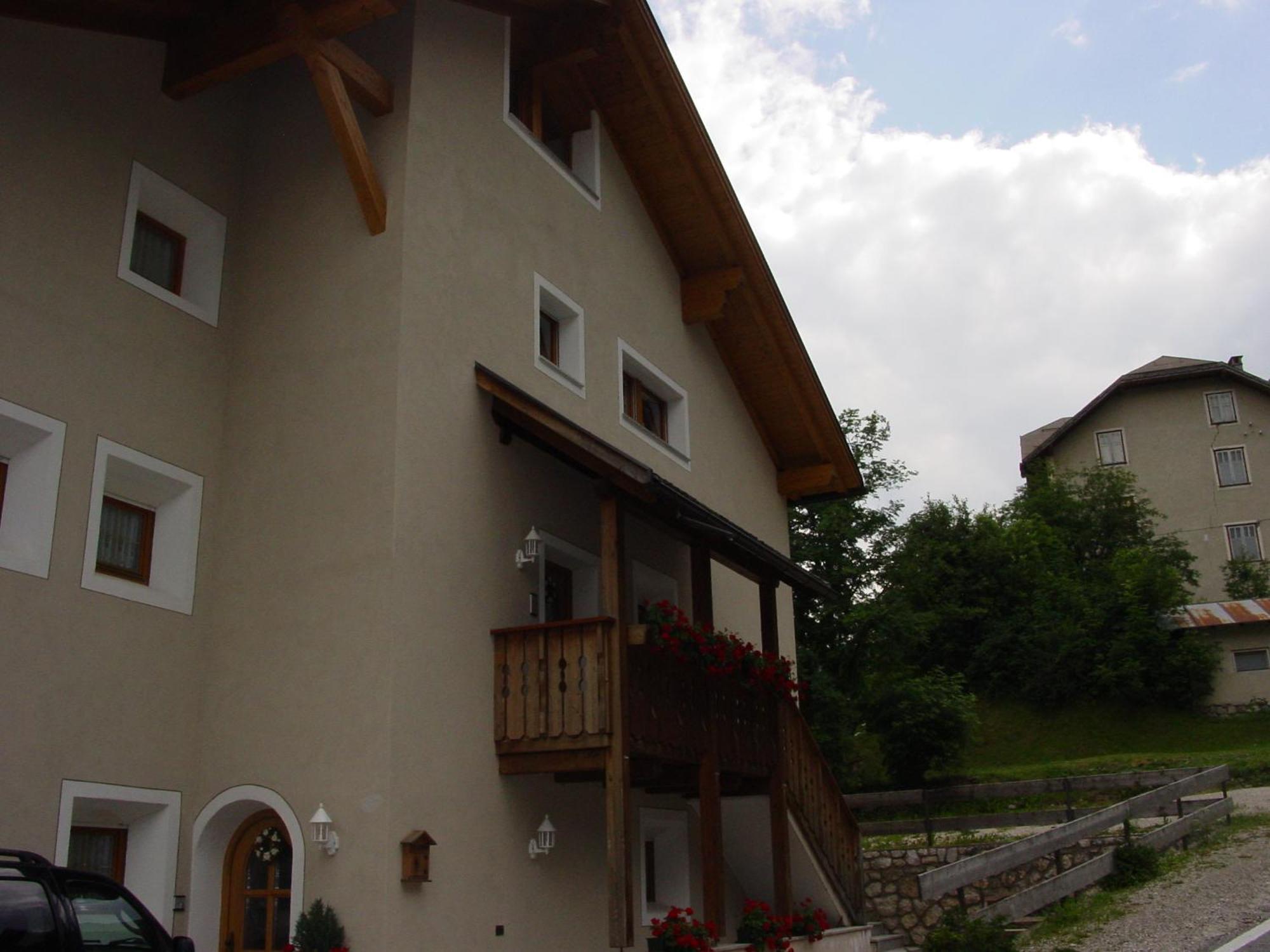 Ciasa Rudiferia Appartamenti In Alta Badia Exterior photo