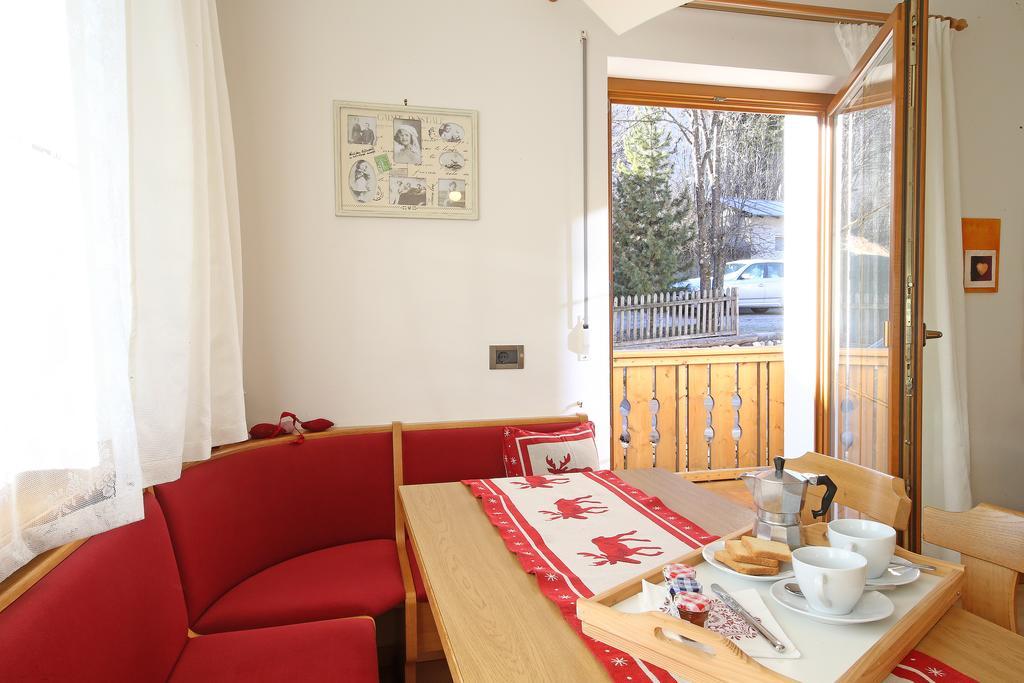 Ciasa Rudiferia Appartamenti In Alta Badia Room photo