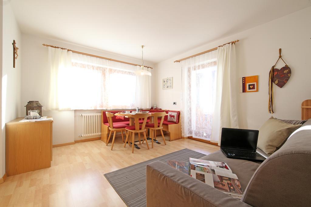 Ciasa Rudiferia Appartamenti In Alta Badia Room photo