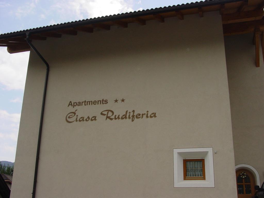 Ciasa Rudiferia Appartamenti In Alta Badia Exterior photo